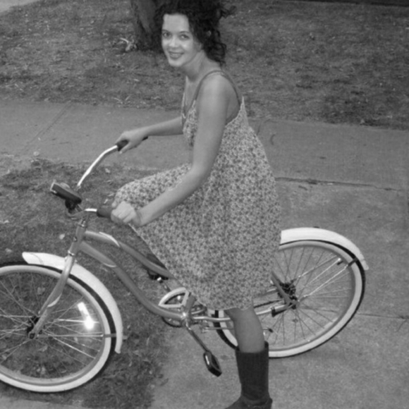 Meet your Posher - Picture 9 of 11